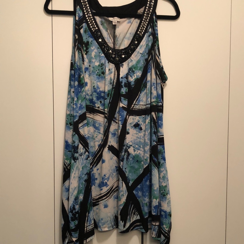 Sleeveless top by Avenue, size 22/24.